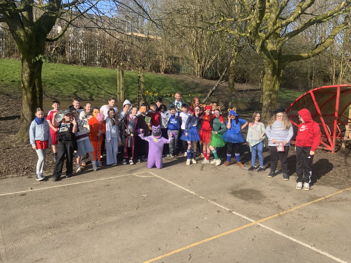 MrLSmalley's tweet photo. Happy World Book Day 2026. From us all in year 6.📚📚📚

@NantYParcSchool https://t.co/sMWgi58Rse