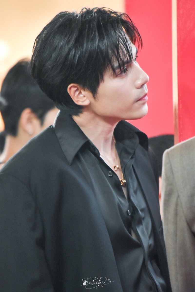 รักเจดพิมุมข้างมากอะ

YSL LIBRE BERRY WITH JES

#LIBREBerryCrushXJESJPP
#YSLBeautyTH