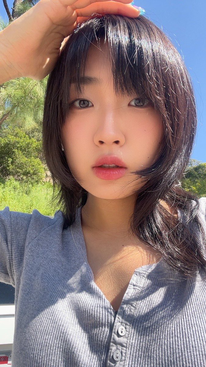 여신 tweet media