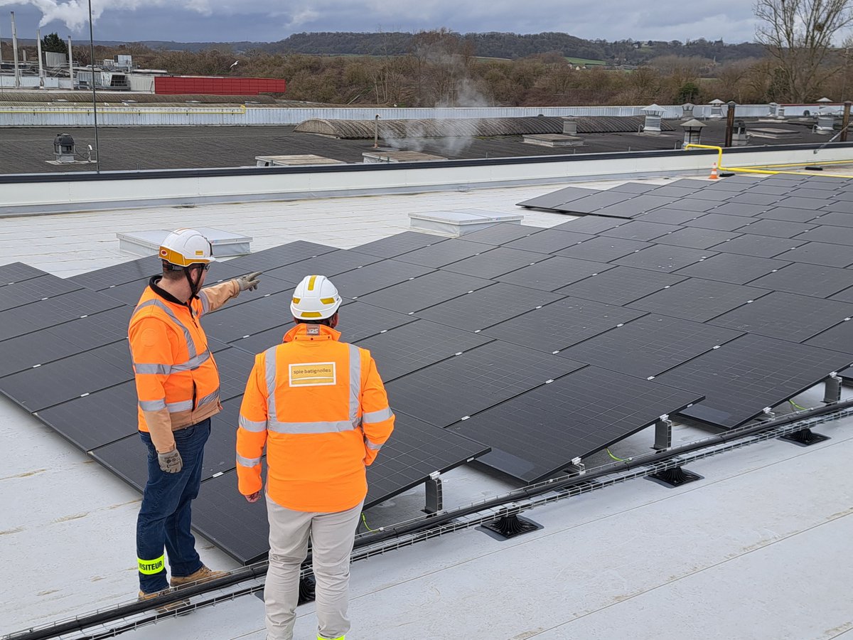 Spiebatignolles's tweet photo. [COEUR D’OUVRAGE #Usages] Projet Mosaïque : production d’électricité décarbonée

À Vic-sur-Aisne, Spie batignolles construction et ‌Spie batignolles énergie accompagnent Intersnack France, acteur de l’agroalimentaire, dans le cadre du projet Mosaïque. https://t.co/krrWByoyKn