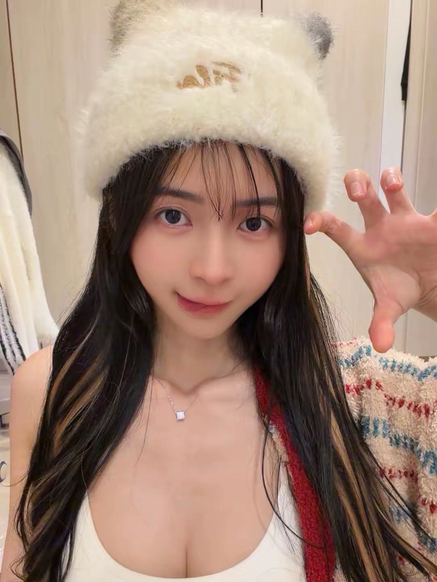 選擇性障礙直接包色😊😊😊
冬天又可以當貓貓：） https://t.co/FUjujDc8k4