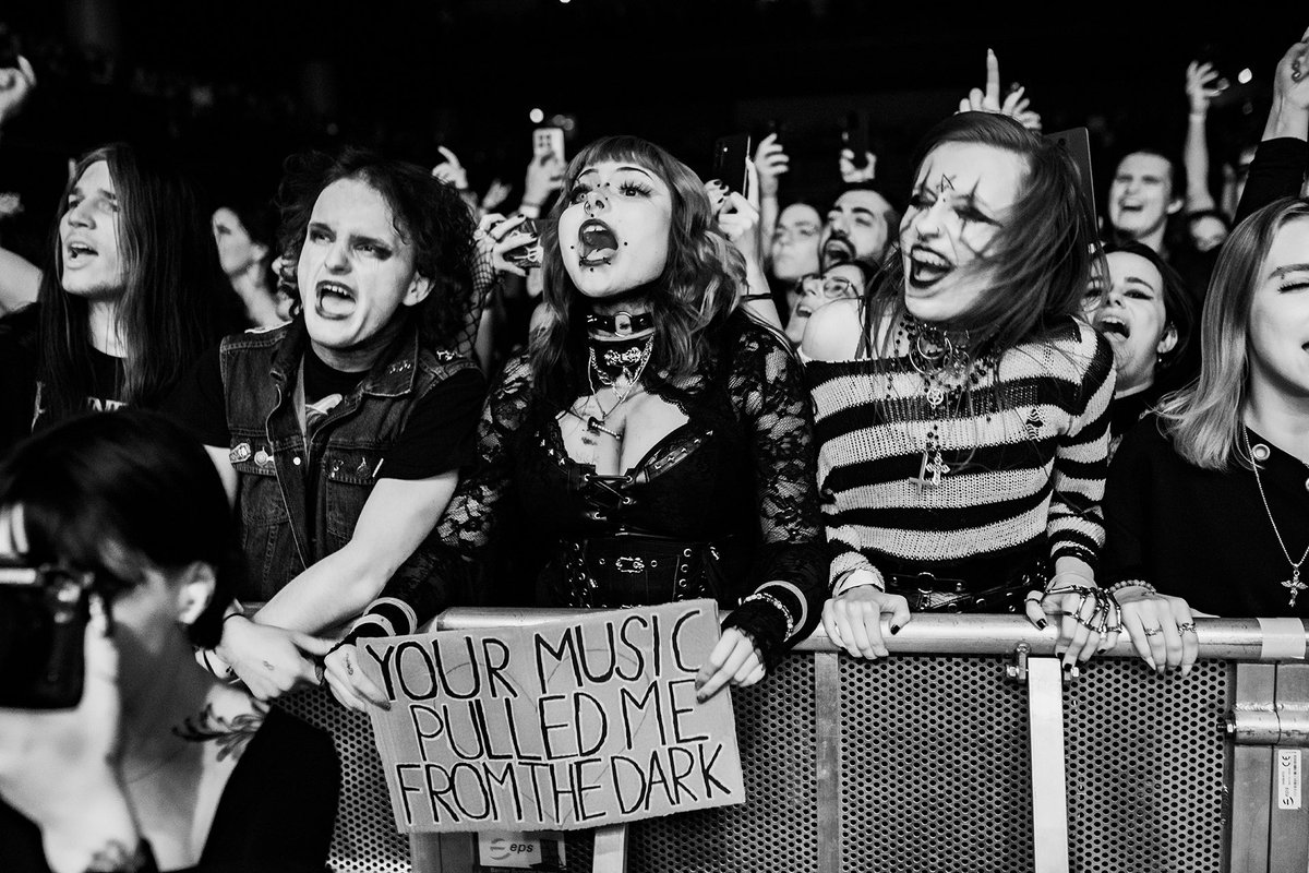 Motionless In White tweet media