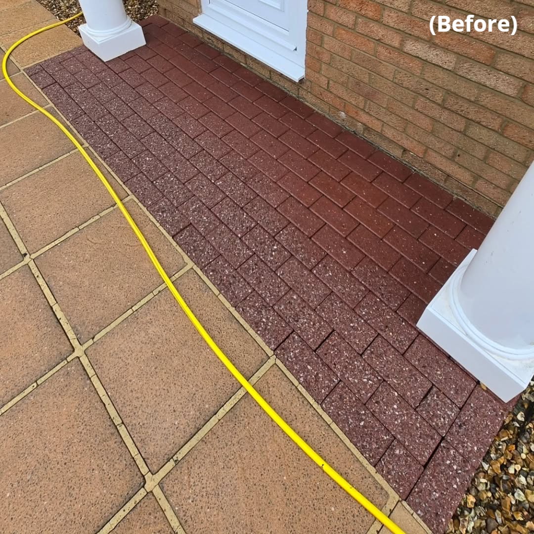Smartseal's tweet photo. Big shoutout to Radiant Bristol for modernising this block paved porch (or portico, if we’re feeling fancy 😉) using Smartseal's Block Magic in Dark Grey. Recoloured, sealed, and looking modern!

#BlockPaving #BlockMagic #HomeDIY #Smartseal #RadiantBristol https://t.co/qliJp2xh4E