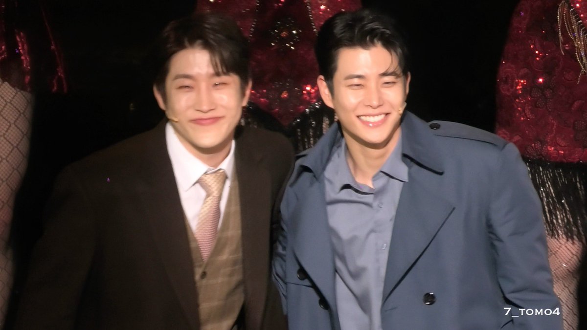 7_tomo4's tweet photo. 해피 바이러스는 무엇보다도 명준이 자신이 행복해야 나오는 거지😊
명준이에게 마음이 설레는 한 해가 되길 바래.
생일 축하하고 많이 사랑해🧡
#봄날의_해피바이러스_엠제이_HBD
#아스트로 #엠제이 #MJ https://t.co/MlV6zI5sbs