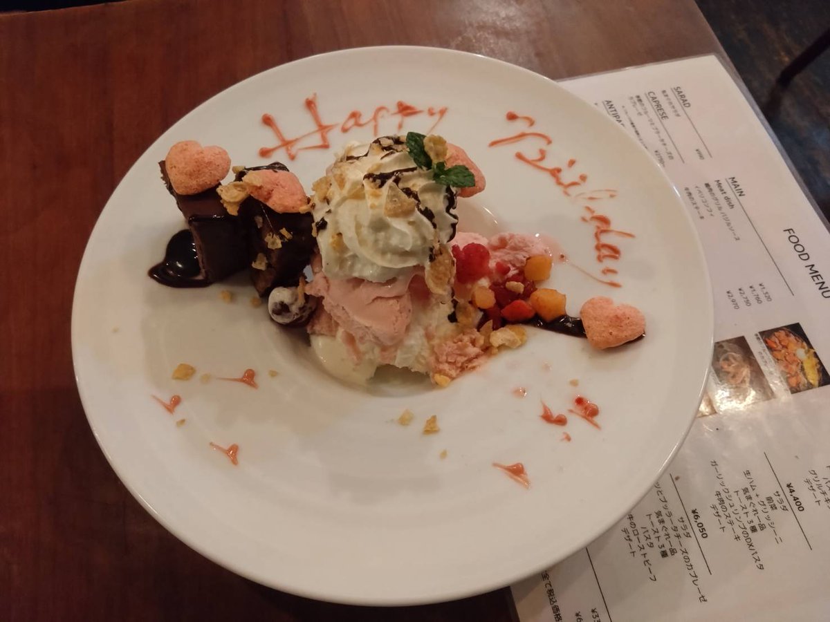 ゼノム tweet media