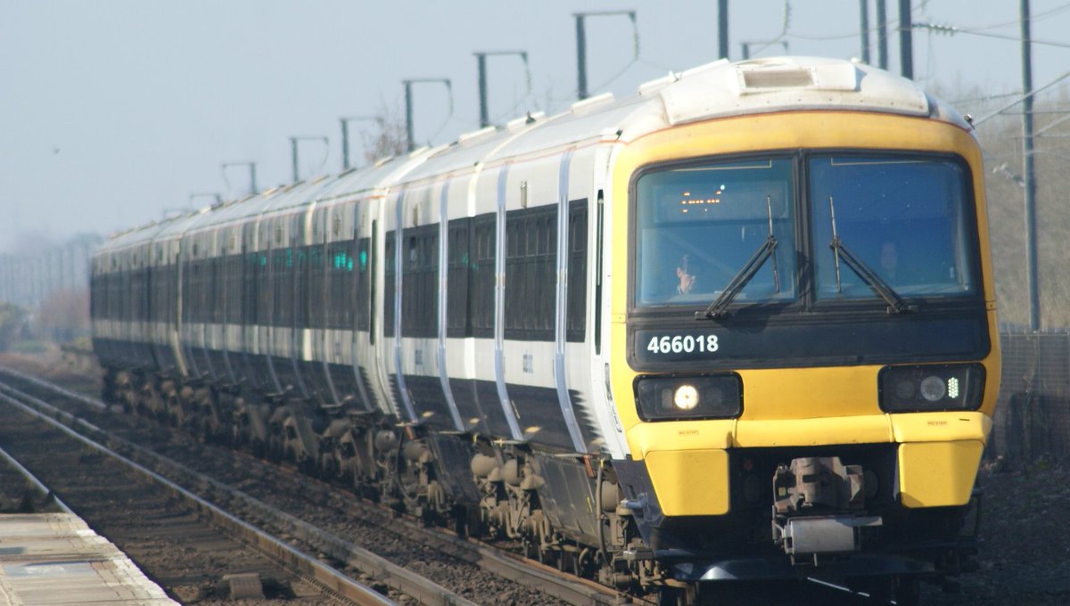 Awesome trains and buses (@awesome_buses) / Posts / X