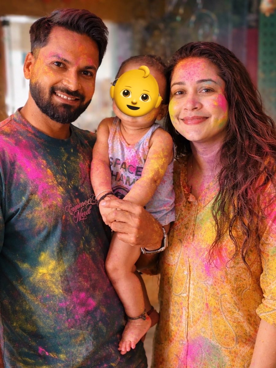 ksmukku4's tweet photo. "Rangon wali happiness.🌈 https://t.co/1zEpZyGhfa