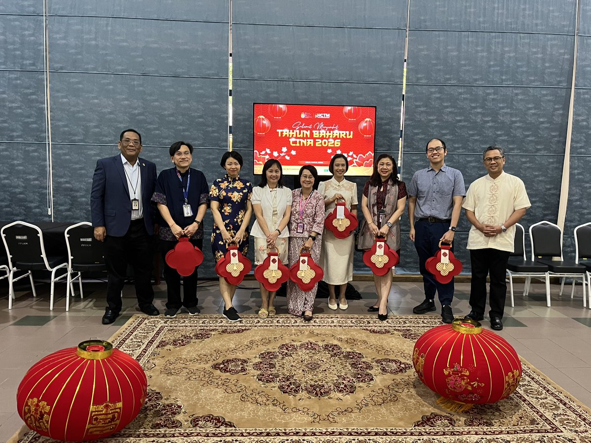 Professor Dr. Chan Lai Fong tweet media