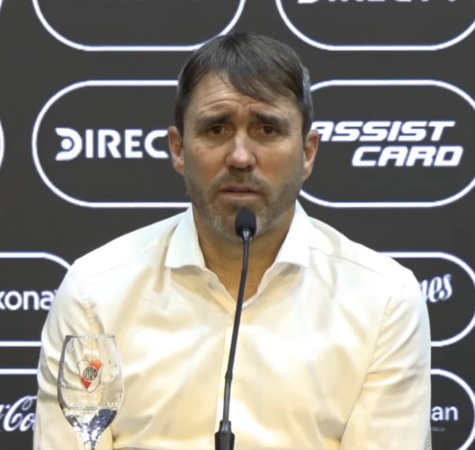 🗣 "¿Un mensaje para el hincha? UNIDAD. Necesitamos estar JUNTOS".

🗣 "Sé lo que conlleva estar en este lugar. Hay que GANAR CAMPEONATOS".

🗣 "Tenemos un GRAN PLANTEL. El fútbol son momentos".

🗣 "Necesitamos la ayuda del hincha para RESETEAR y arrancar de cero todos juntos".