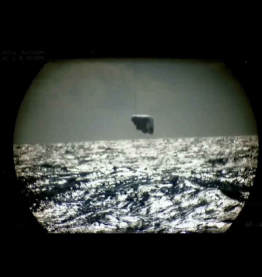 Jon Stewart tweet media