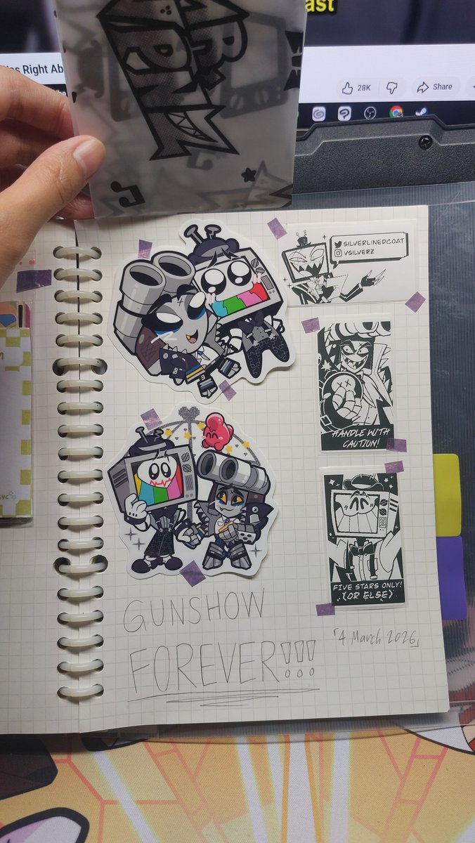 glitchycore21's tweet photo. MY ORDER HAS COME HOME, THANK YOU @silverlinedcoat ‼️😭🫶💙✨️

I don't remember buying the sticker too but whatever i'll take it and put it on my dream journal collection, so awesome and peak #gunshow keychain dude 

Might want to buy the KOBD sticker in the future...👀🍽 https://t.co/hD9Chgr0hb