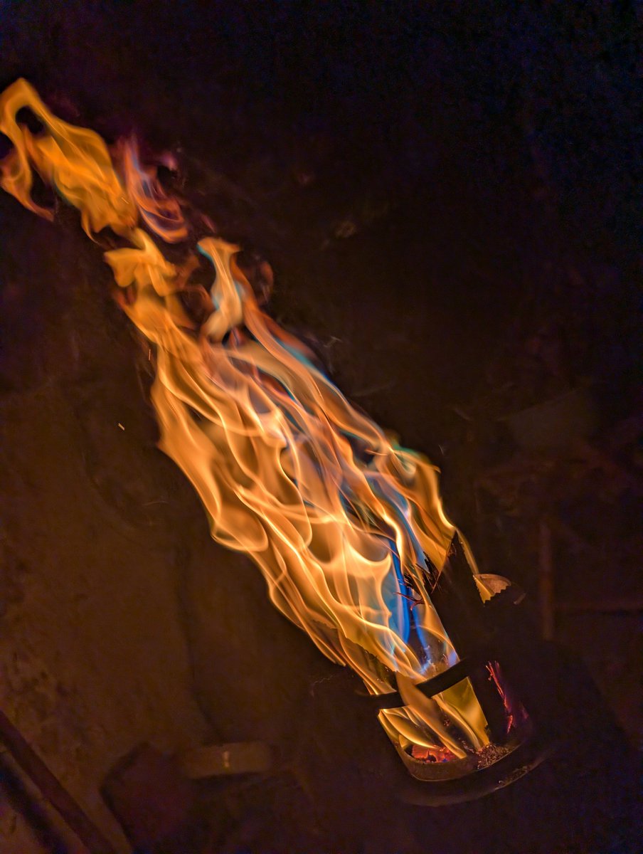 來路不明的 Chuck tweet media