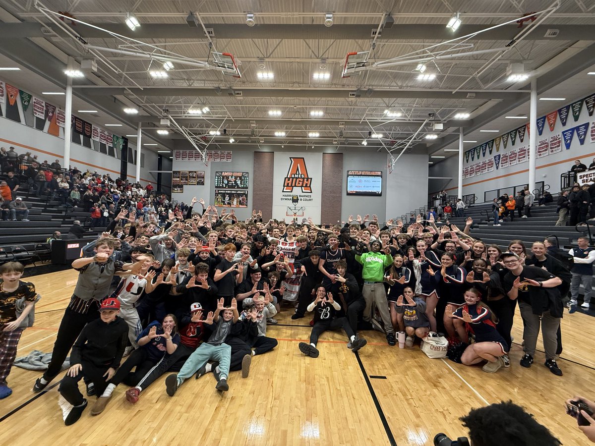 J-Hawk Boys Basketball tweet media