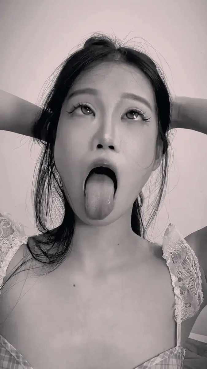Felicia_lim ( real ) tweet media