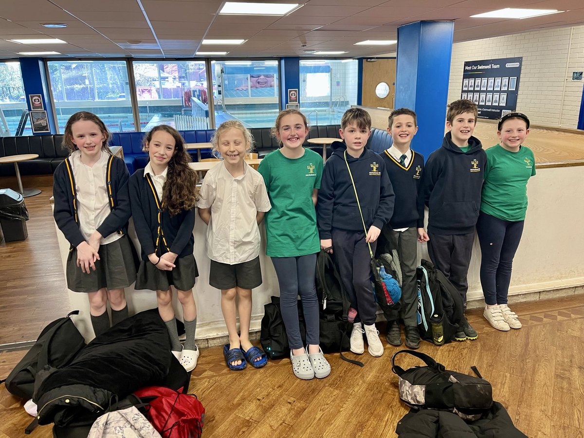 Super proud of our ACE swimming team today! 🙌🏻 🏊🏽