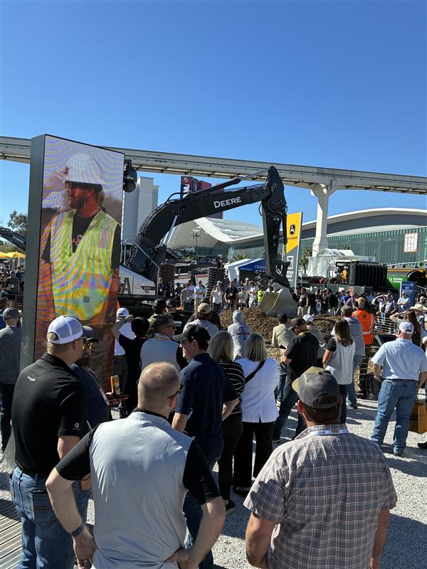 Laser Tech tweet media