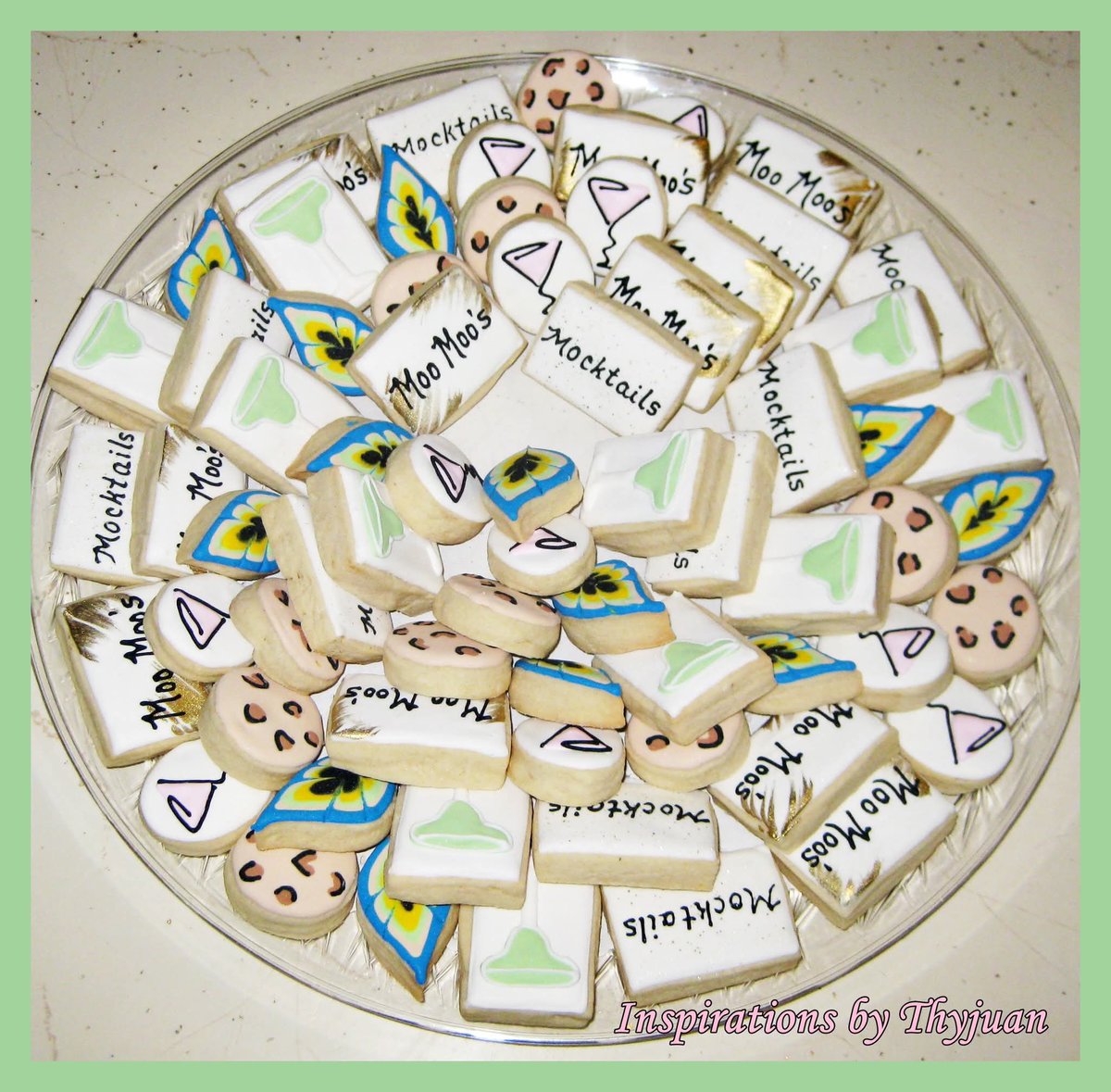 Moo Moo's &amp; Moctails Mini Cookies

#MooMoosAndMargaritas 
#moomoosandmimosas 
#moomoosandmocktails 
#girlsnightdoneright 
#girlsnightout 
#edibleart   
#decoratedcookies 
#cookieart     
#cookies     
#dessert 
#desserttable