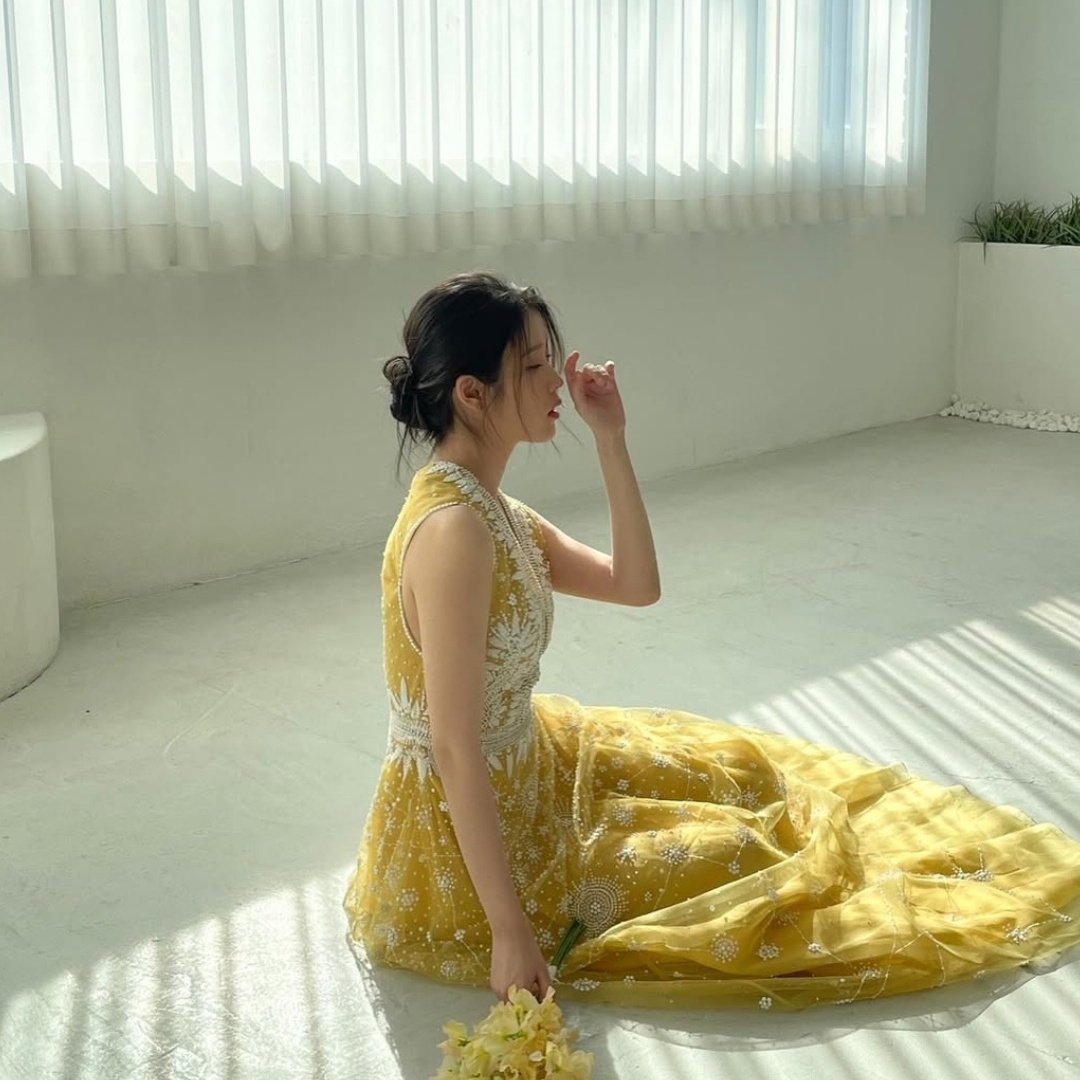 iu's haldi photoshoot slay