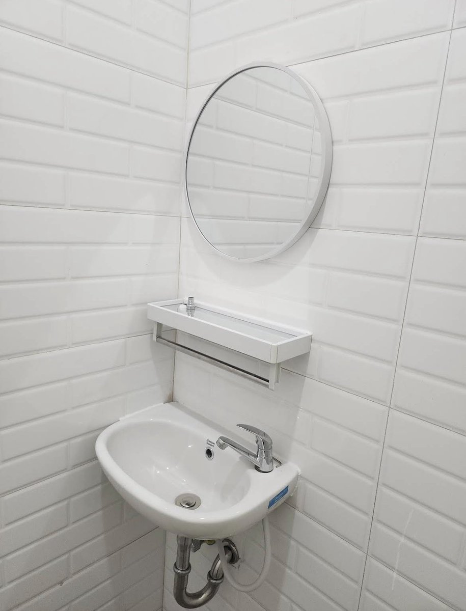 nay 🔆 tweet media