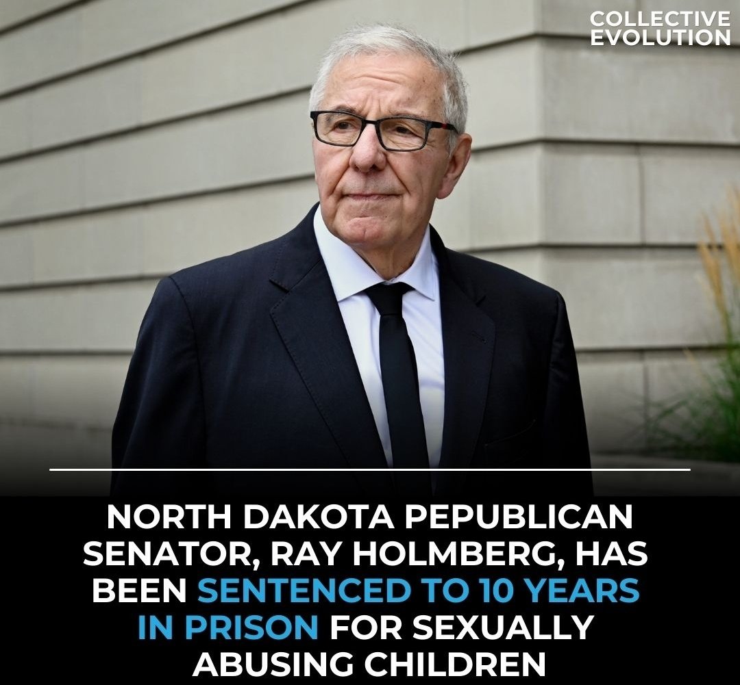 SO IM ONCE AGAIN ASKING, IS THERE ANYONE IN THE GOP WHO IS NOT A SEXUAL PREDATOR 🤷 FOR THE FIRST TIME IN HISTORY THERE IS A SEXUAL PREDATOR PRESIDENT IN AMERICA AND HE HAS SURROUNDED HIMSELF WITH SEXUAL PREDATORS 🤦 ABSOLUTELY REPULSIVE 🤬😤