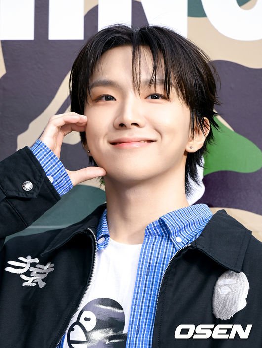 JAEHYUN &amp; WOONHAK at the BAPE Store Dosan Grand Opening Party in Seoul.

#StreetIconsWoonmyungzMYUNG
JAEHYUN FOR BAPE IN SEOUL
#WOONMYUNGZxBAPE
WOONHAK FOR BAPE IN SEOUL