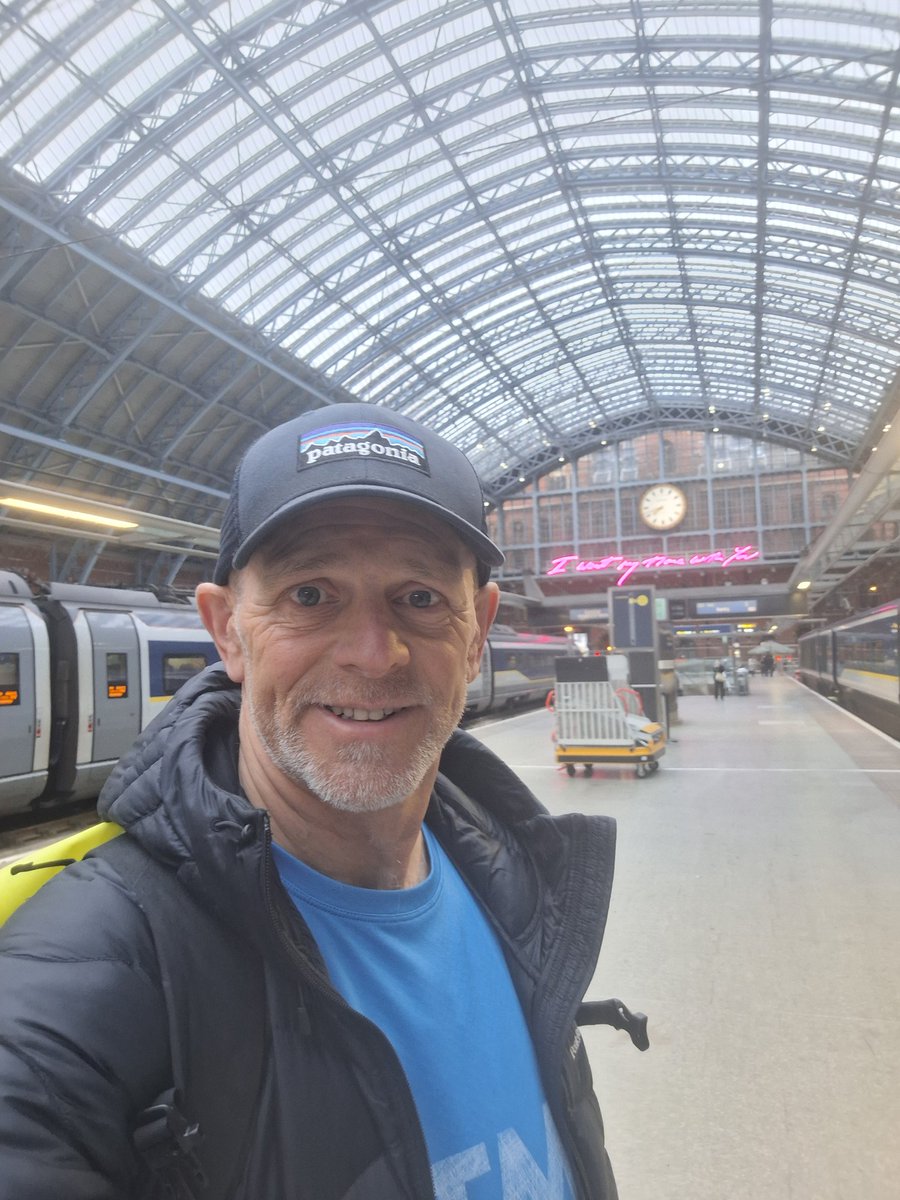 skipedia's tweet image. En route to Sainte-Foy by train

#skiflightfree #traintravel