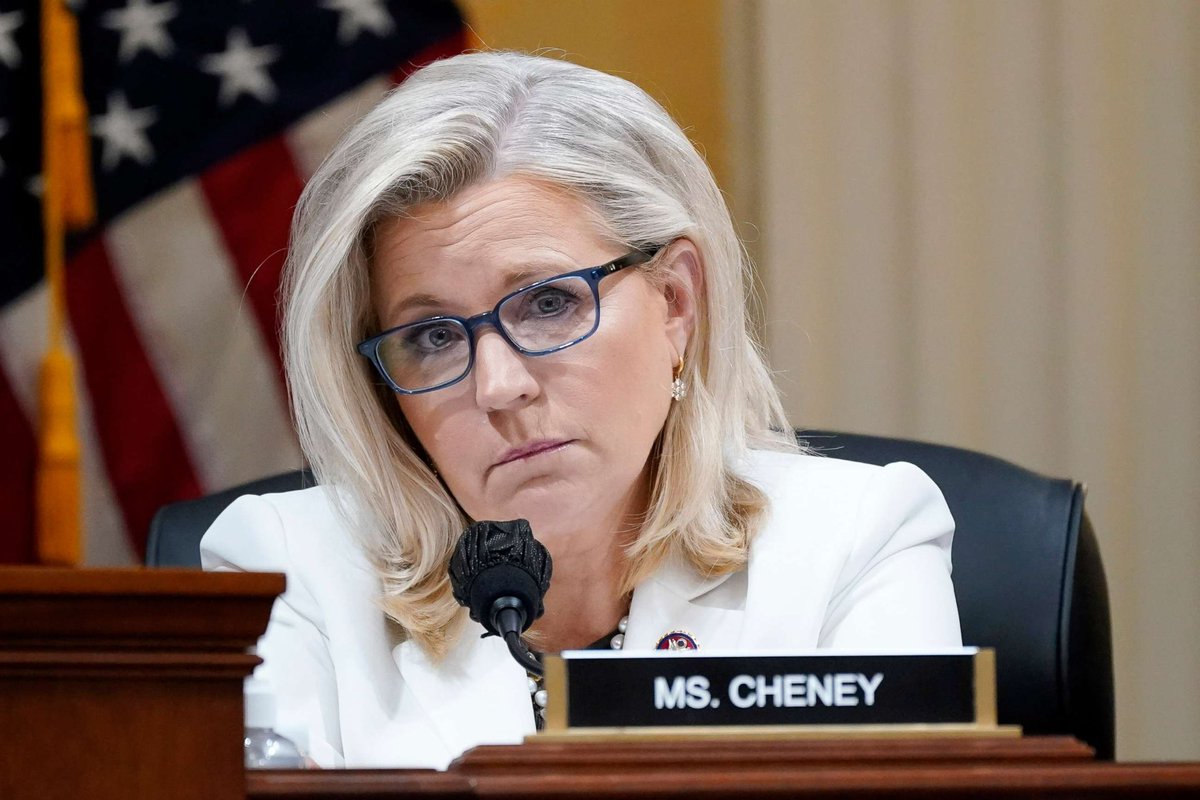 Milajoy's tweet photo. JUST IN:
Liz Cheney must be seething right now—her worst enemy, Donald Trump, just took out Khamenei by bombing Iran, doing what she's wanted forever but could never pull off.
Talk about a plot twist in the neocon playbook! 😂 #TrumpStrikes #Cheney https://t.co/mvcXzHoQx9