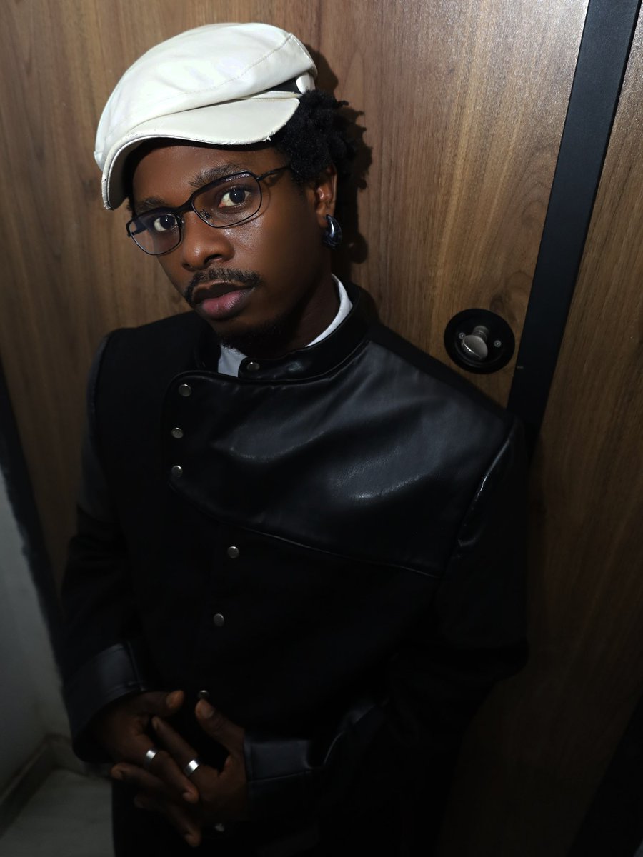 Gold_willz's tweet photo. Wacko on fly fit https://t.co/7sqeRGLDcF