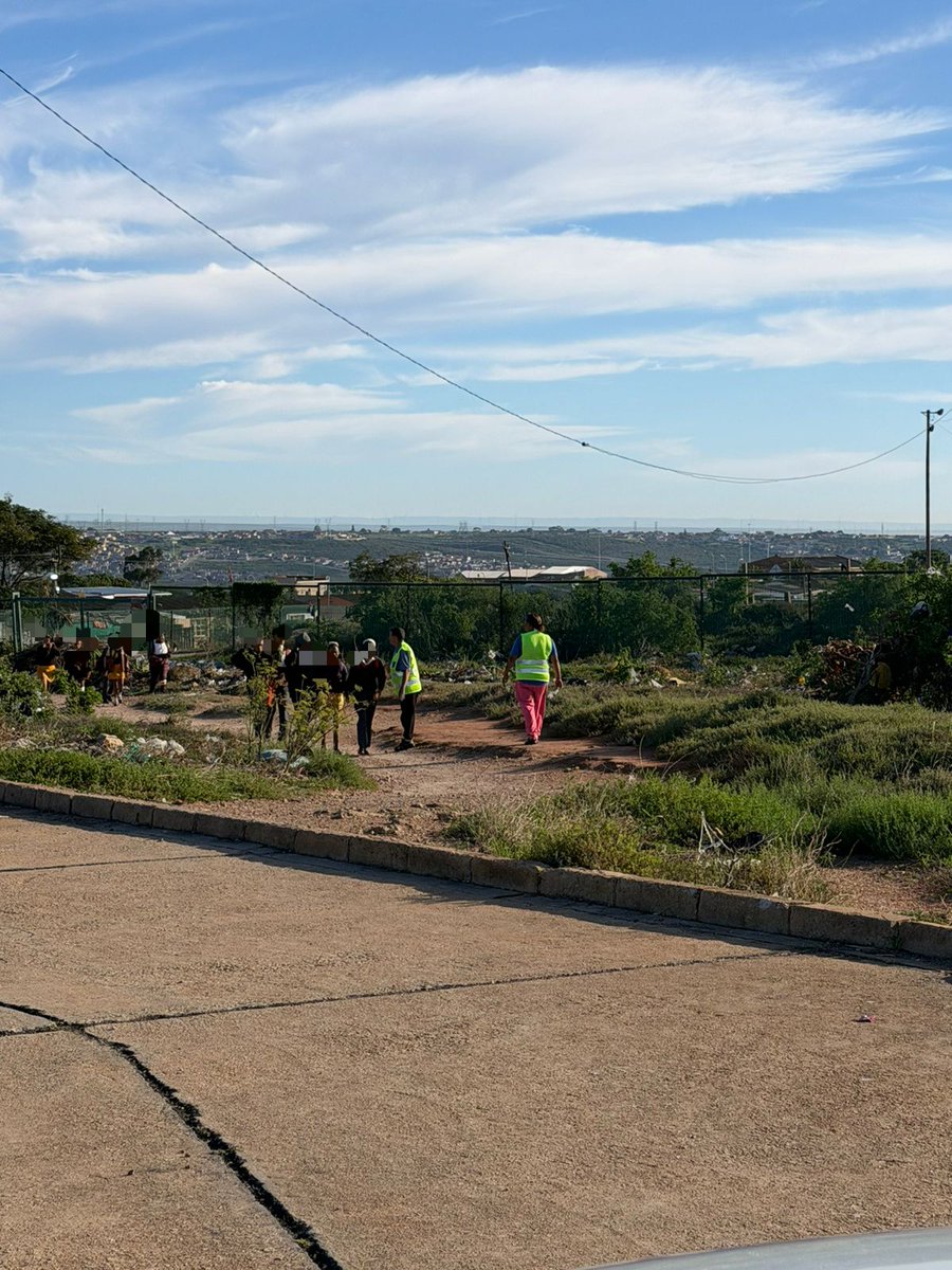 SAPoliceService's tweet photo. #sapsEC #SAPS Bethelsdorp Boosts School Safety Visibility
Today, SAPS Bethelsdorp, together with 17 members of the #CommunityInBlue Patrollers (Sector 3), conducted a joint #SaferSchools op at Soutpan Primary School, Arcadia High School, Fernwood Primary School and Westville High School.
Members conducted high-visibility patrols to prevent crime, curb the selling of illegal substances to learners, and to address #gang activity around school vicinities. A foot patrol was also carried out in Rensburg Street, Arcadia, to ensure the safe passage of learners.
SAPS remains committed to creating safer schools and encouraging the community to take ownership in the fight against crime. #PoliceVisibility #PartnershipPolicing ME
