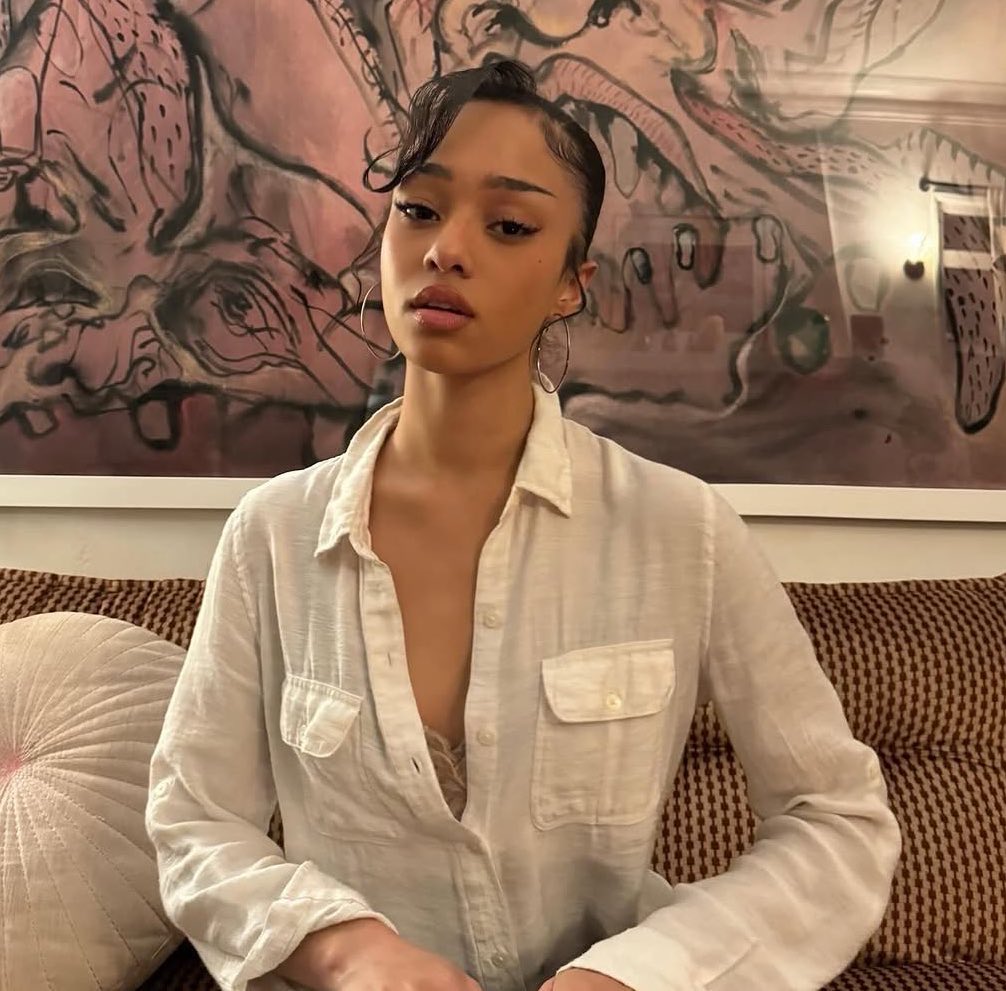 aria 𖦹 tweet media