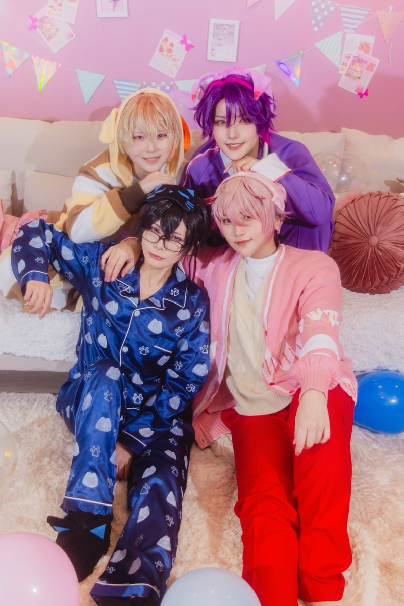 _nom000's tweet photo. ※cos 🌈🕒

\  俺たち〜？ /

p.@grgrgr_a_ling https://t.co/7tpMtZVjBl