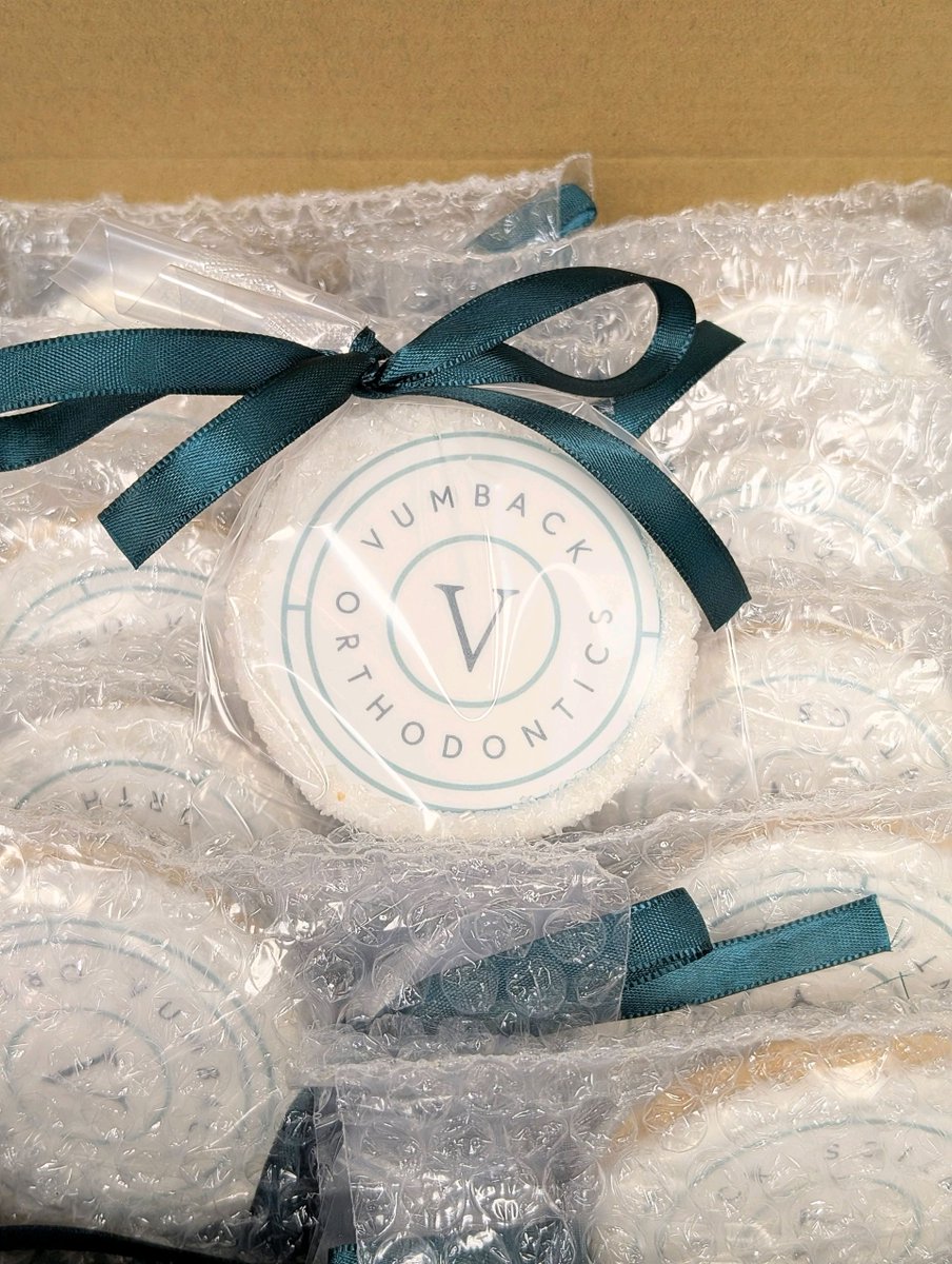 MerryGoSweets tweet media