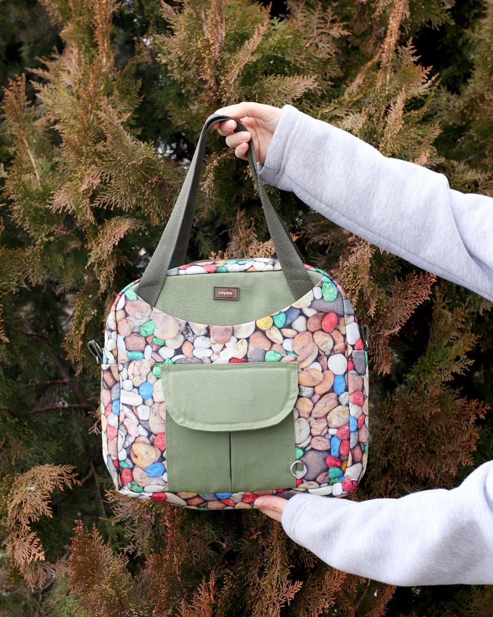 Renkli detaylarıyla enerjik, yapısıyla akıllı bir çanta.

Günlük kullanım için tasarlanan bu model; çok bölmeli yapısı sayesinde eşyalarınızı düzenli taşımanızı sağlar.  

🌐 Online sipariş: zeybe.com.tr
📞 İletişim: 0533 313 31 21

#zeybe #elçantası #günlükkullanım