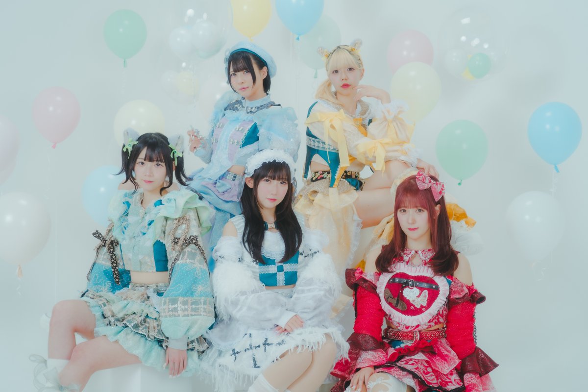 販売開始！！ ＼ 新衣装の宿題チェキの販売開始しました、、！ 皆さん