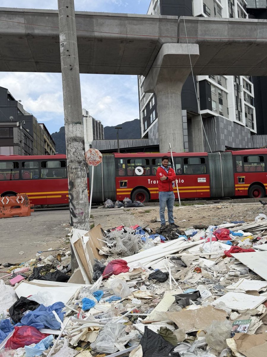El “desarrollo” de Bogotá en una sola foto.