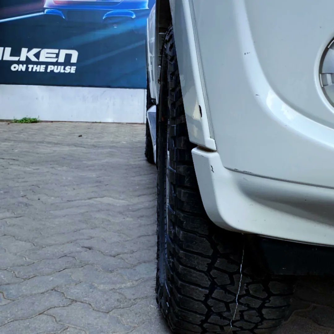 Wabcomobilityke's tweet photo. Built for the wild. Ready for the city.
๐นFalken Wildpeak AT3W
๐น Size: 265/65R17
๐น Fitted on: Mitsubishi Pajero
From highways to rough terrain this Pajero is ready. ๐๐ฅ
#WabcoTyres #FalkenWildpeak #AT3W #Pajero #MitsubishiPajero #AllTerrain #4x4Life #OffRoadKenya #adventure https://t.co/Pbv23rM4WM
