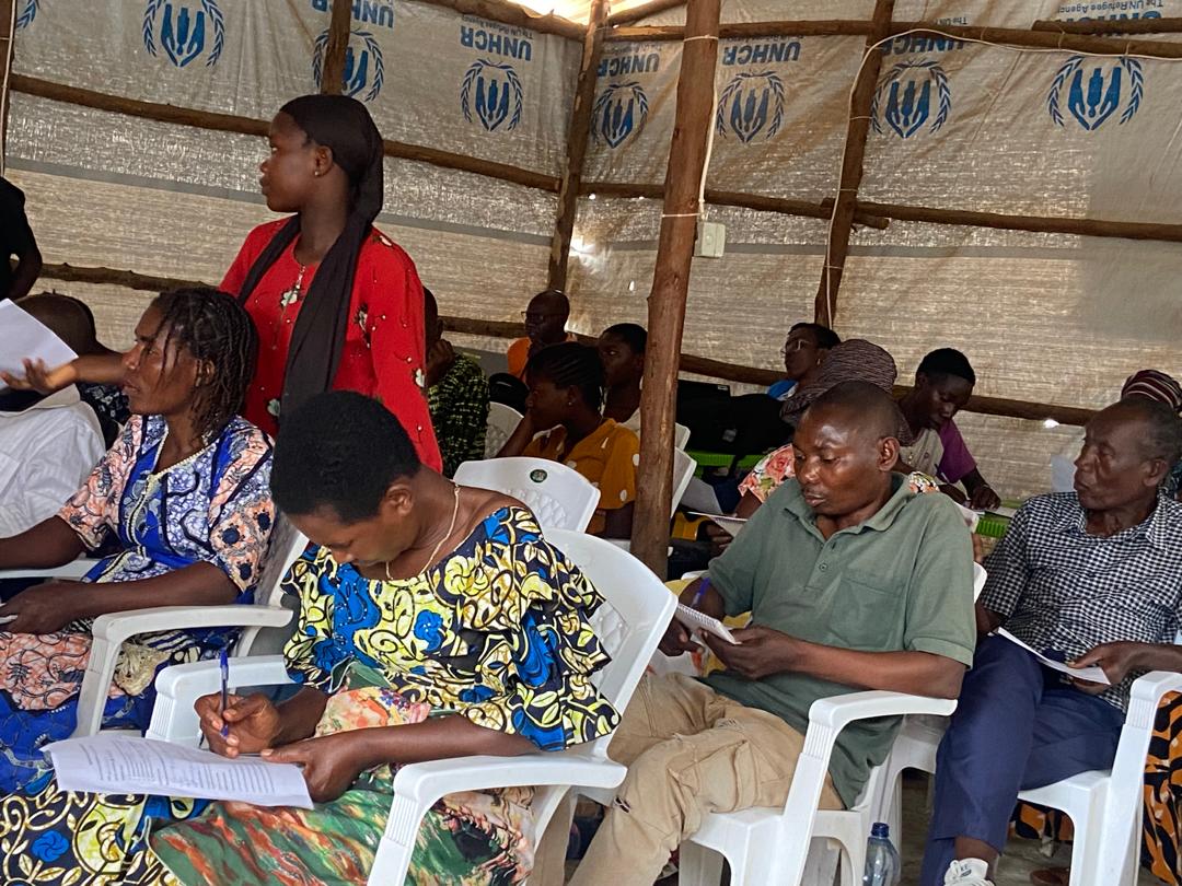 RadioJustice25's tweet image. #Burunga : Le @MiniJustice_BDI, via son svce de la Protection de l’enfance, en collaboration avec la Fondation Terre des Hoes, a organisé depuis le 3/3/2026, une formation de 3jrs au camp des réfugiés congolais/Musenyi, destinée aux membres des comités de protection des enfants.