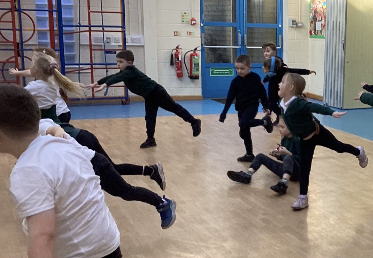 The Gates Primary - Robins Class Page tweet media