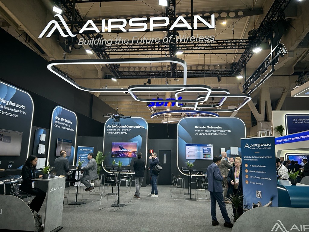 Small Cell Forum tweet media