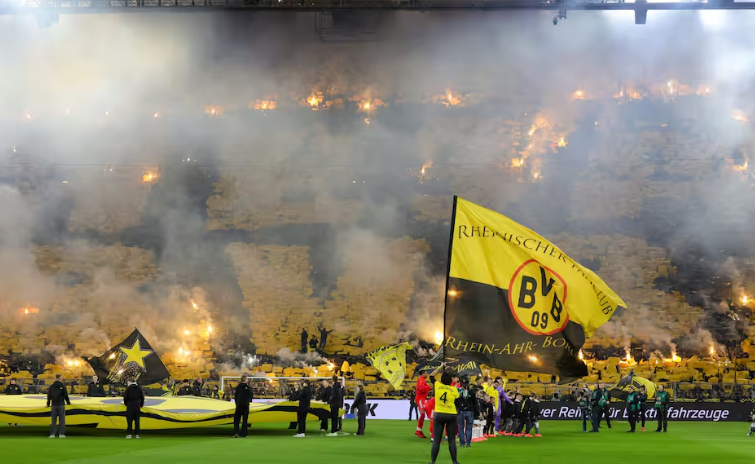 "أين يقع الملعب الأكثر صخباً في أوروبا؟ صراع المدرجات يشتعل في 2026! أفضل 10 أندية من حيث الحضور الجماهيري في الدوريات الخمسة الكبرى. وكالعادة.. 