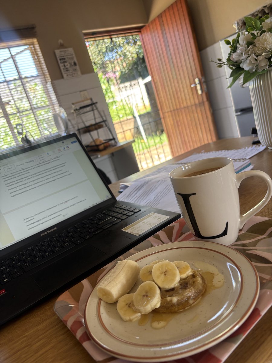 Dr Nobcy_mac tweet media