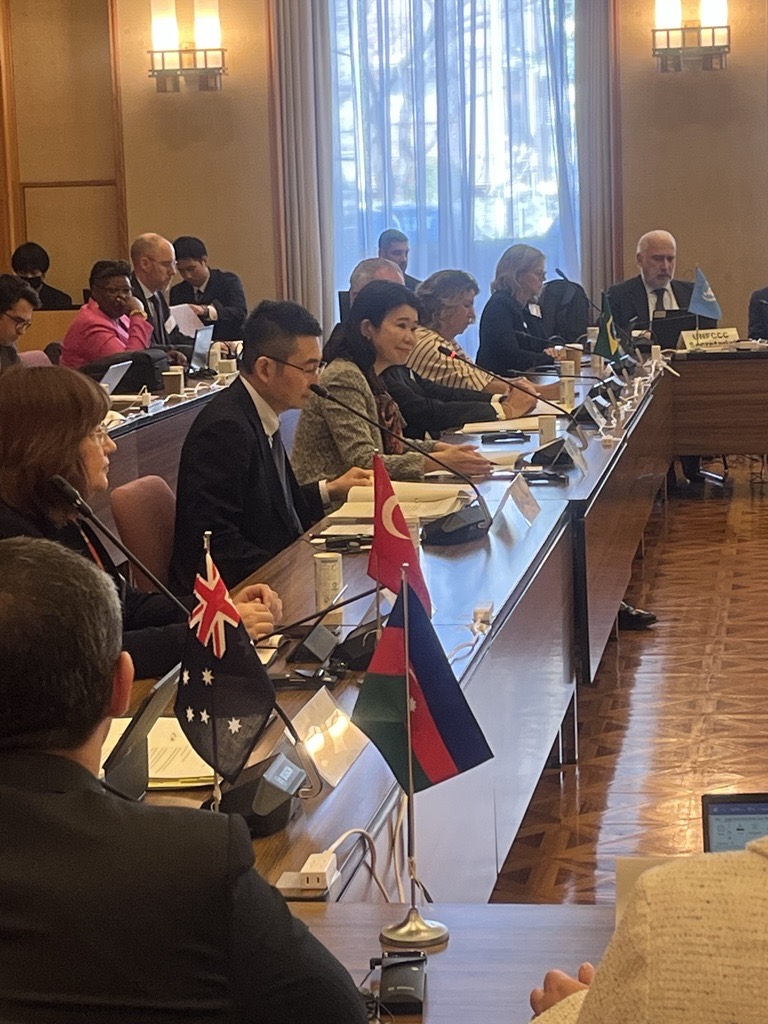 外務省 tweet media