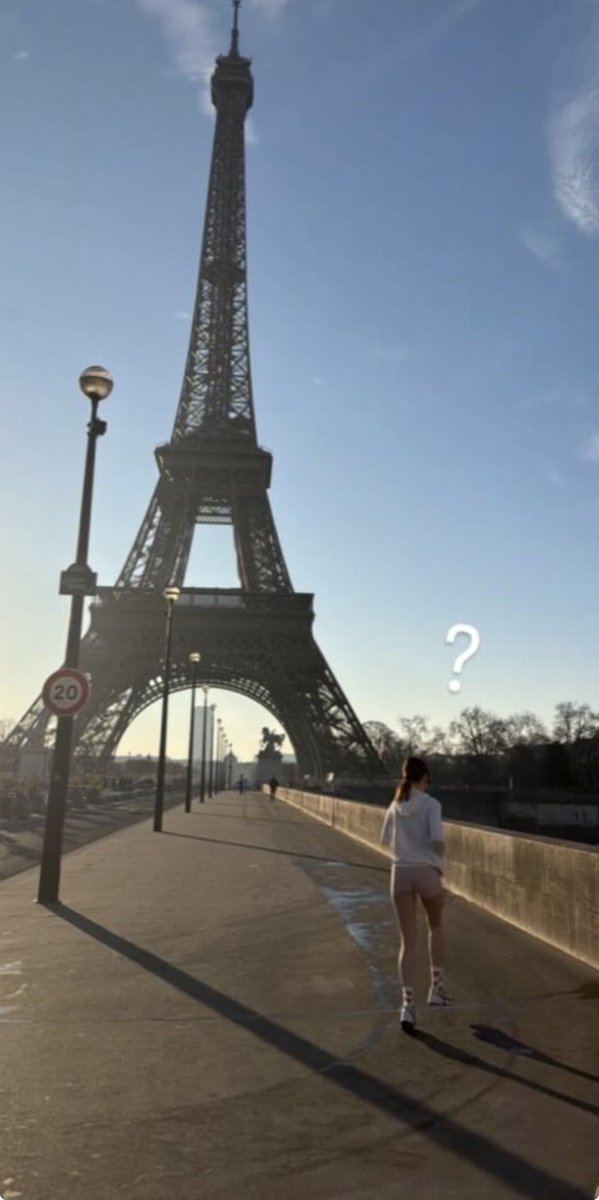 appBuild tweet media