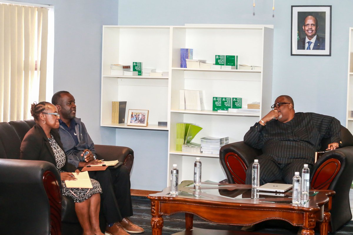 acerwc's tweet image. Today, the Secretariat of ACERWC held a productive meeting with the Food and Nutrition Coordination Office within the Office of the Prime Minister of the Kingdom of #Lesotho and Nutrition International.