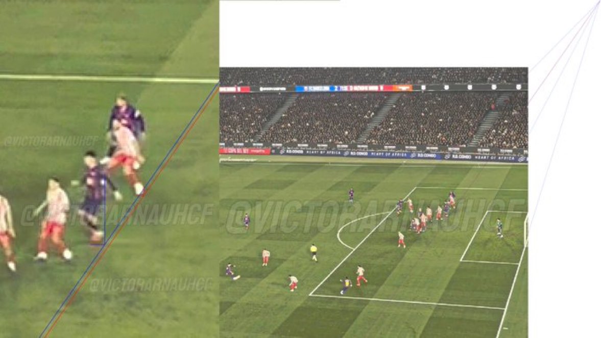 thundragd's tweet photo. @Uesugi_Enjoyer @zzzzalo @jleonmaricon @cruzrr_ @antoinecabra “esto deberia ser mano” y pones la foto mas ambigua que te has podido encontrar 😭, penalti mas que dudoso? gol en fuera de juego?? 😭😭😭 quejarse de aciertos es algo q solo le había visto a cierto sector, pero supongo que es la ciudad lo q os atonta https://t.co/d3uJt7WwAi