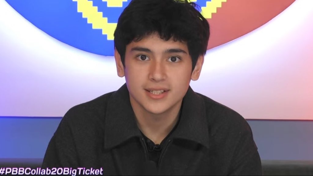 halcyonashy's tweet photo. ive been thinking for days kung sino yung kahawig ni heath and NOW I FINALLY FIGURED IT OUT 😭

IT’S THE OLD STEVE FROM BLUE’S CLUES https://t.co/mKFmuIKcd1