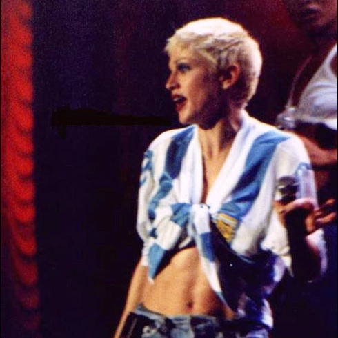 As Celta Vigo launch a campaign to find a shirt Madonna wore in 1990... we're asking Madonna to set up her own exhibition of retro football shirts.

📸 Marca