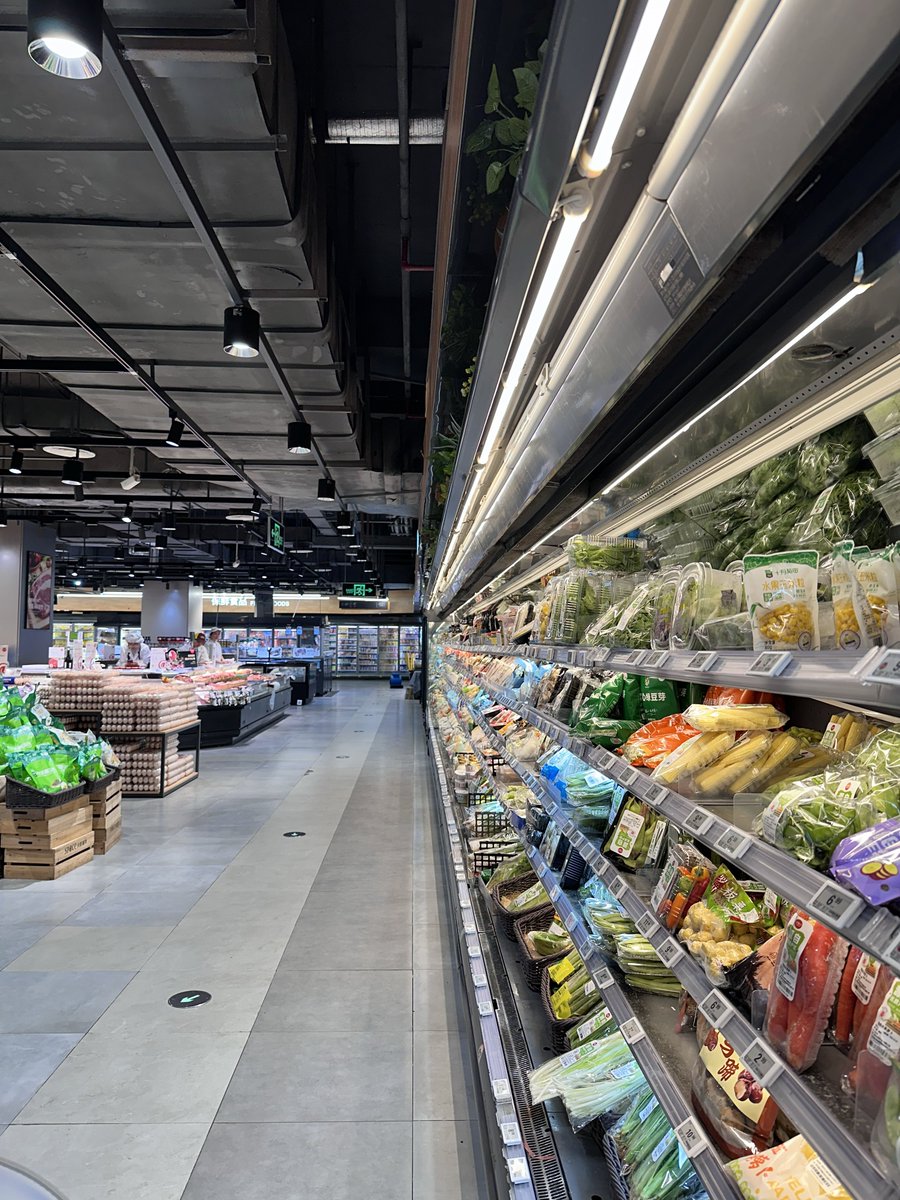 她一定坏坏的 tweet media