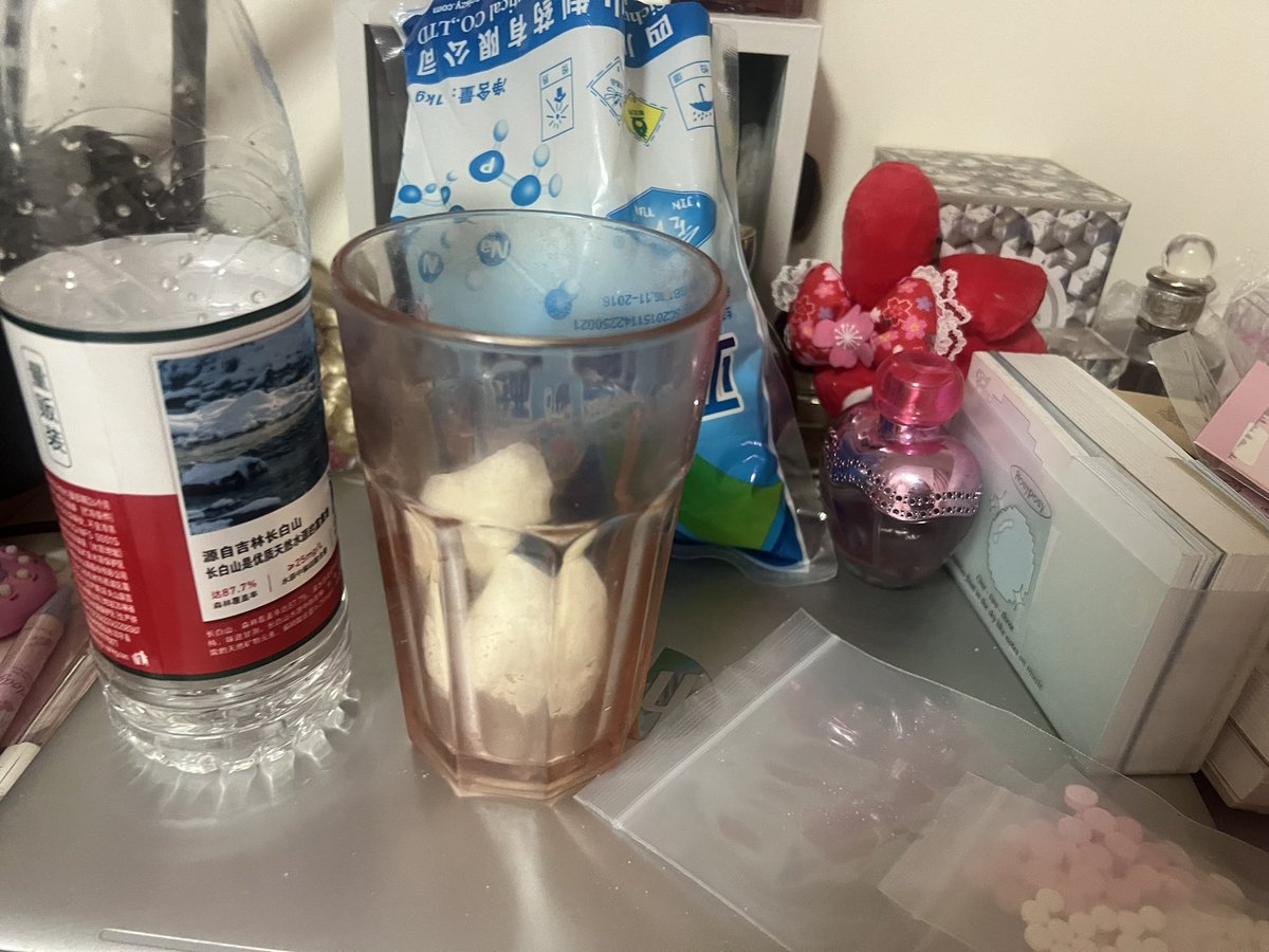 低脳乙 tweet media