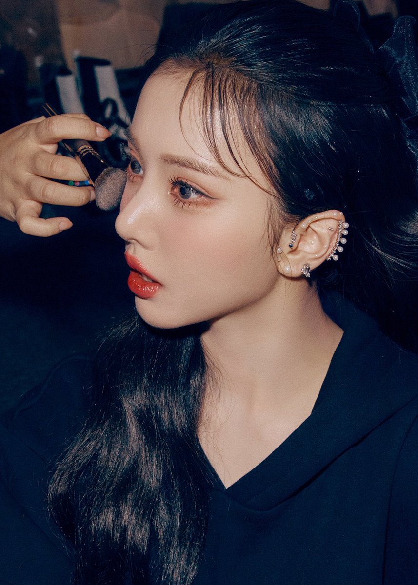 정은비 얼굴 tweet media